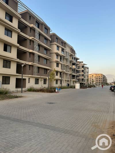 شقة 3 غرف نوم للبيع في 6 أكتوبر، الجيزة - PHOTO-2025-02-10-14-00-39(30). jpg