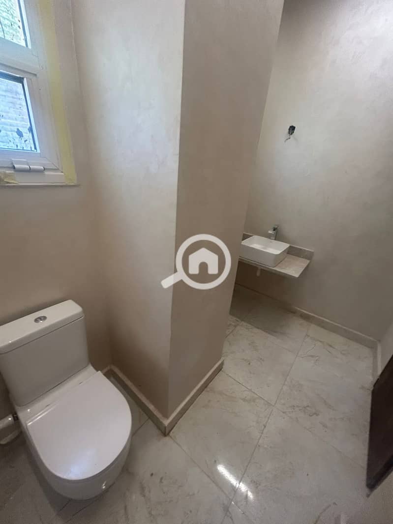 5 WhatsApp Image 2025-12-13 at 1.46. 44 PM. jpeg