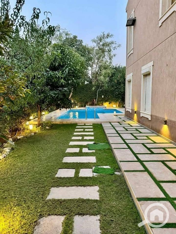 3 527287967_776783361457894_7248426981176560244_n. jpg