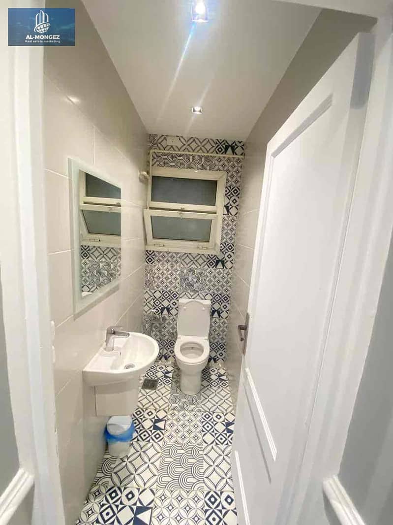 8 9c8fd663-b488-4212-9900-a637d854a8fe. jpg