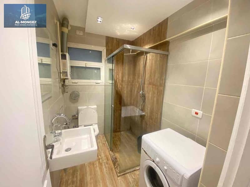 9 d59c2cf4-22a9-4a33-bec6-24070f475947. jpg