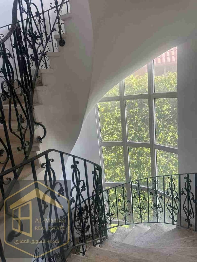 4 IMG-20250913-WA0044. jpg