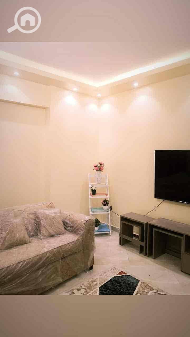 9 b48c7d09-2745-4819-a50a-ed2af2b86c3c. jpg