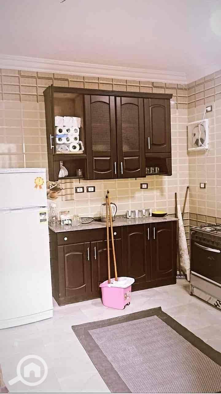 10 5a555de4-81dc-4ac0-8567-08a6185d6f77. jpg