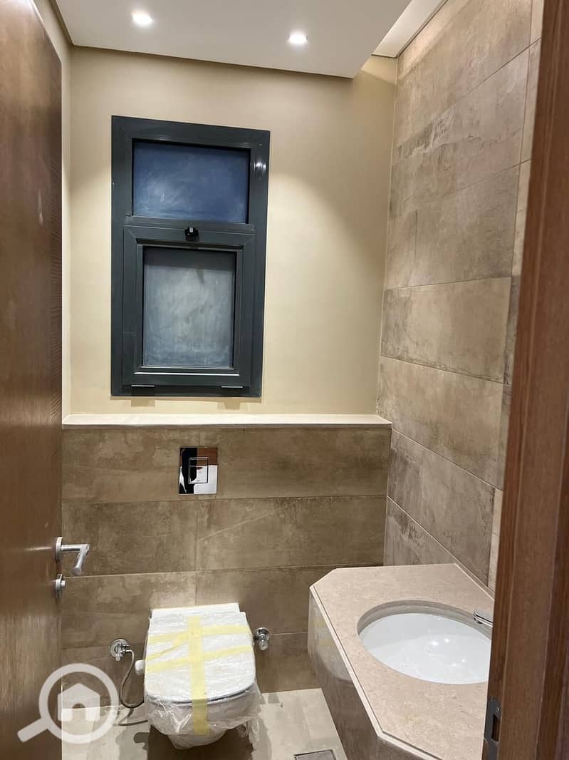 5 WhatsApp Image 2025-12-15 at 2.36. 42 PM (1). jpeg