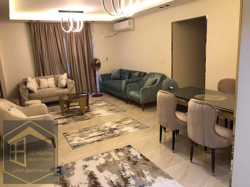 3 edd3a586-dbe0-432d-83c2-70a507aead00. jpg