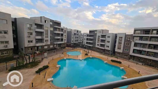 فلیٹ 3 غرف نوم للبيع في العبور، القاهرة - FB_IMG_1765910221545. jpg