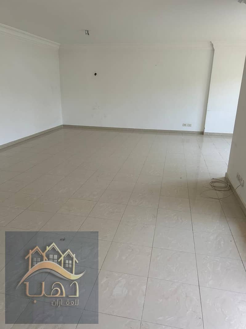 3 WhatsApp Image 2025-12-08 at 7.28. 34 PM (16). jpeg