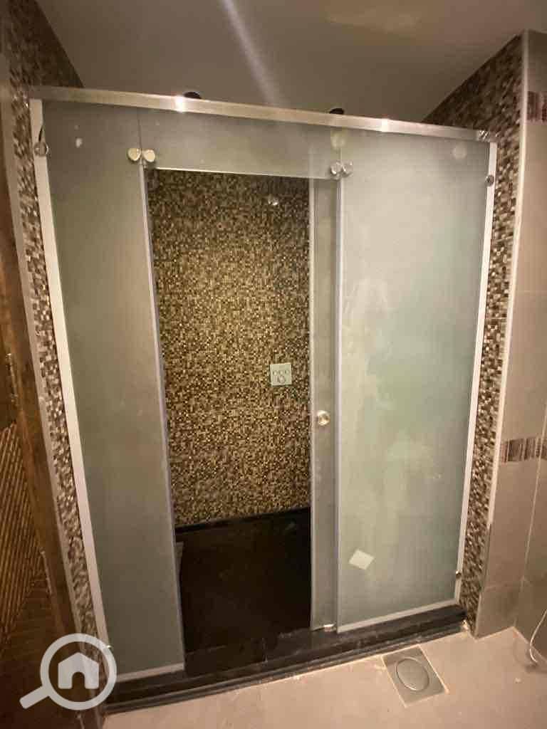 17 7a5892a4-8efd-4096-8126-255568cd1960. jpg