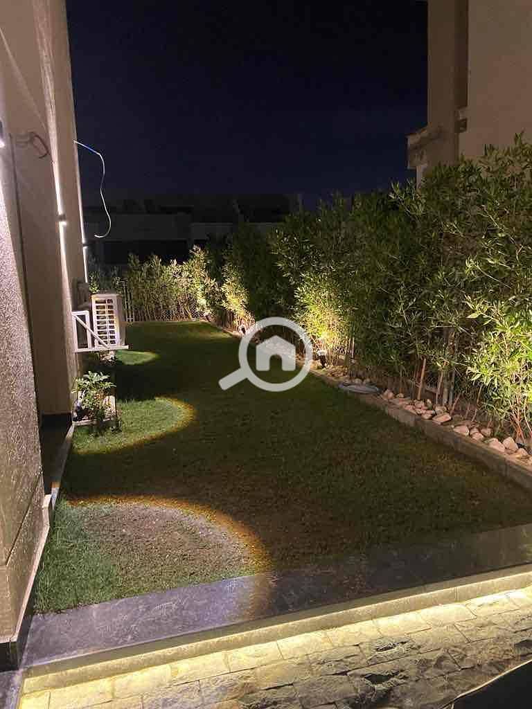 27 b20408a3-01b5-4acc-802b-2353fd4df3cf. jpg