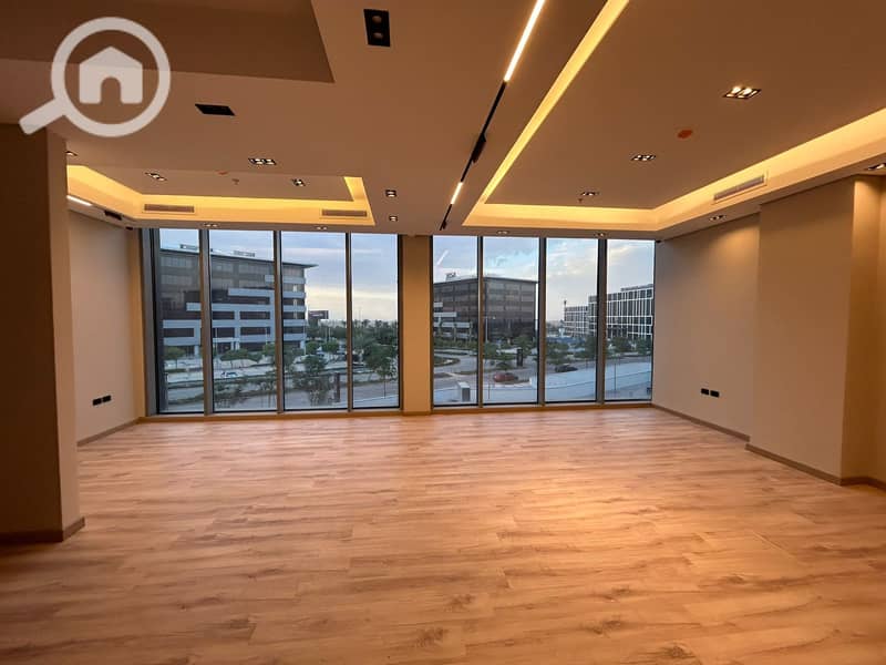 5 WhatsApp Image 2025-11-12 at 3.27. 39 PM (1). jpeg