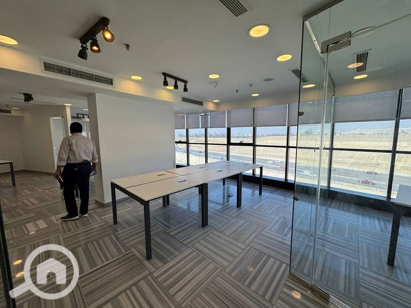 6 WhatsApp Image 2025-10-30 at 3.32. 17 PM (3). jpeg