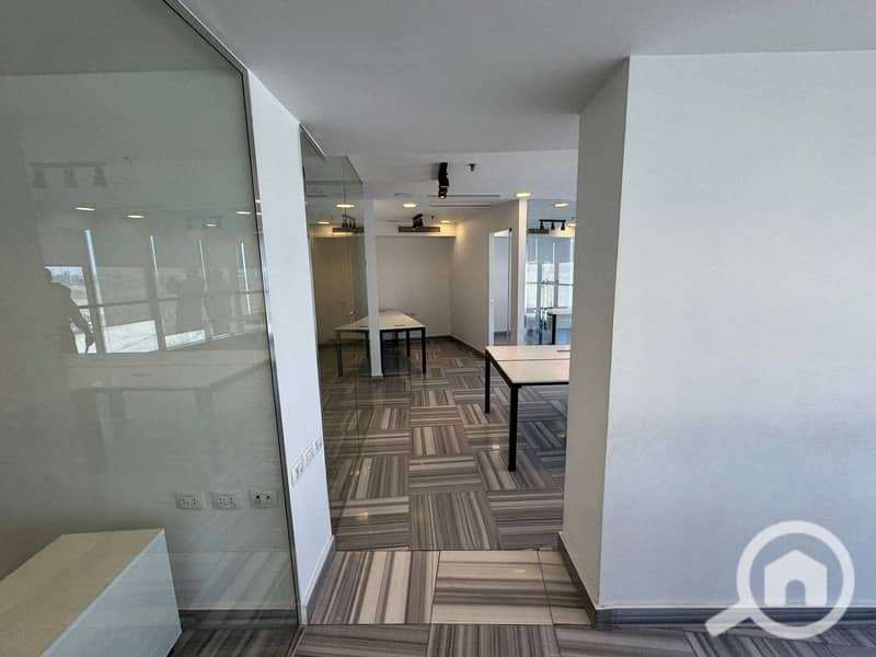 18 WhatsApp Image 2025-10-30 at 3.32. 17 PM (2). jpeg