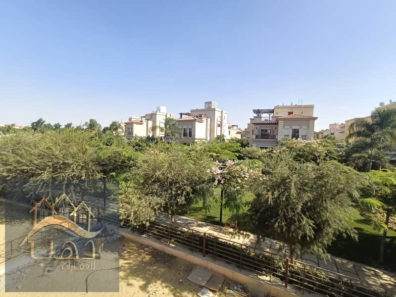 19 b5c78058-c27b-48c9-b8db-558b566576ef. jpg