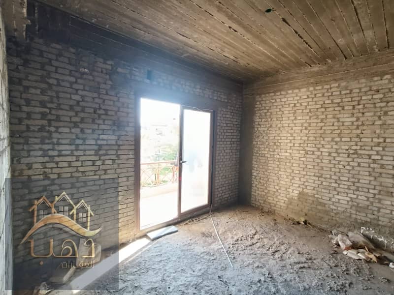 22 7f144f69-52c6-4a3c-9db2-cf6a68bc53ee. jpg