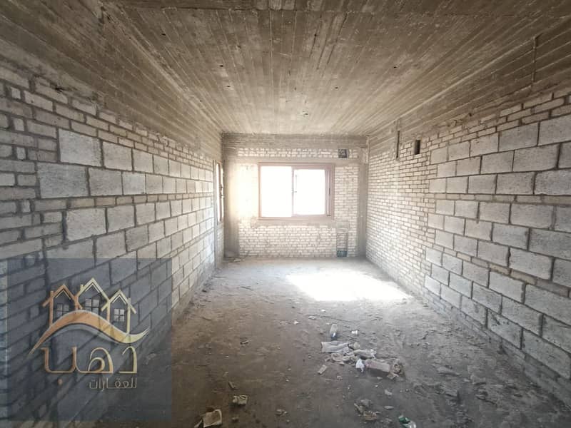 23 8e417e7c-d6b3-4356-92e7-4616df42f1cb. jpg