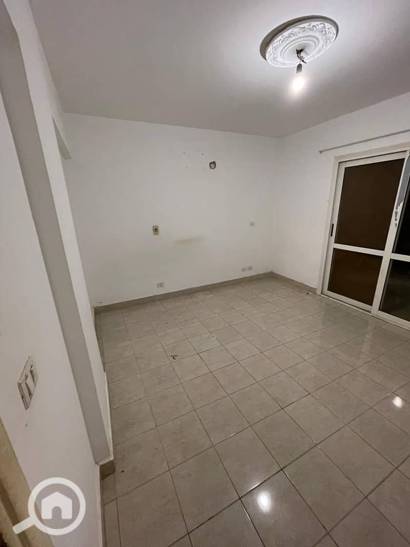 7 WhatsApp Image 2025-12-14 at 10.53. 29 PM (2). jpeg