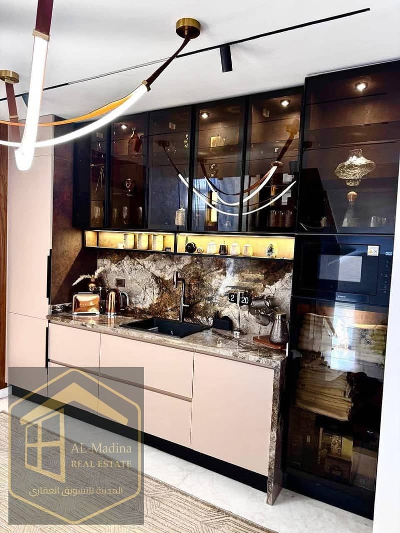 7 FB_IMG_1765907497041. jpg