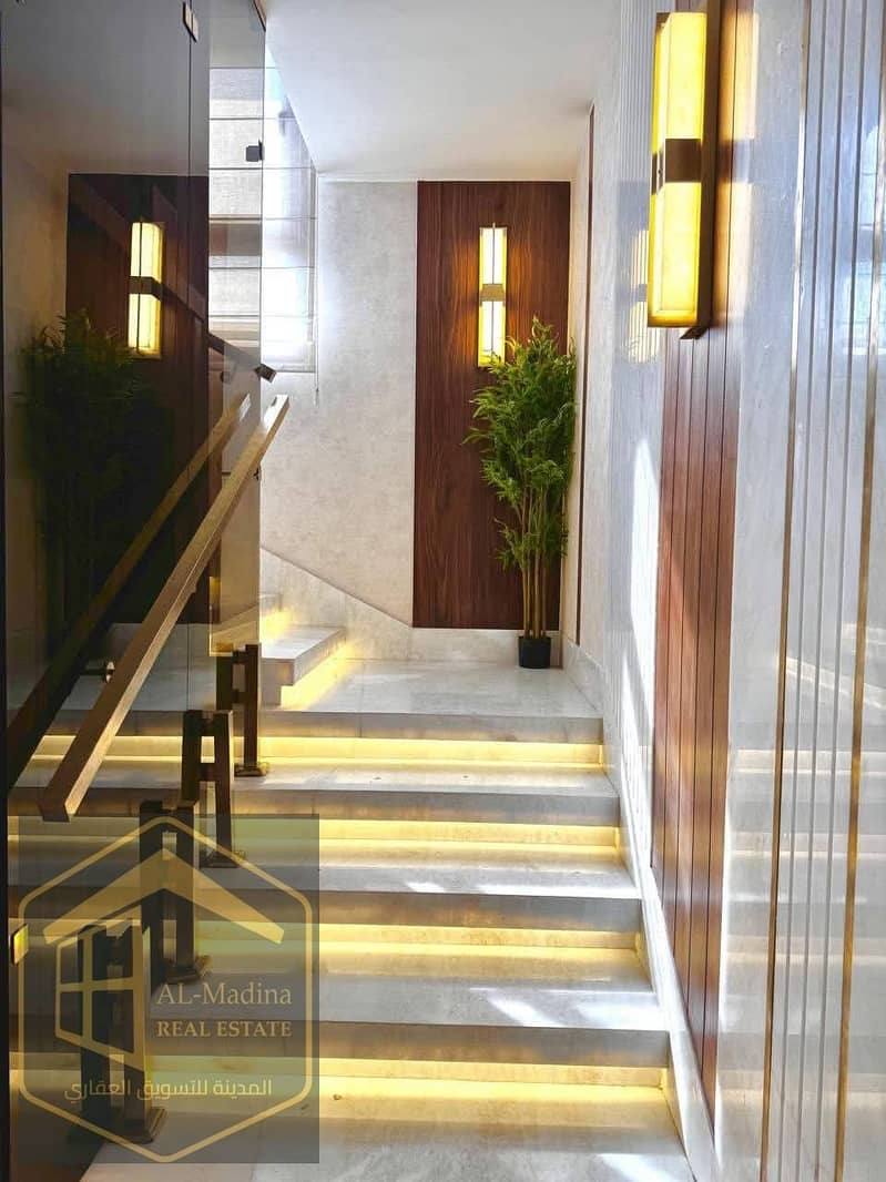 9 FB_IMG_1765907500074. jpg