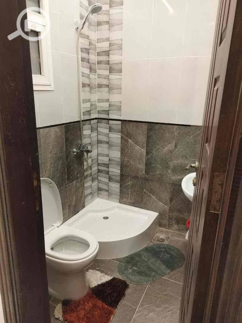 14 e50c6ecb-7c79-4805-8a8b-4a2b31967097. jpg