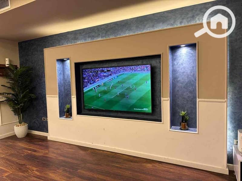 4 01e1b59a-37dc-41ae-85ce-1634bb3a7f04. jpg