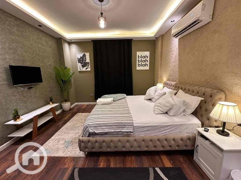 16 dff84faa-9bf0-4ecd-abcd-f56ea11c0d40. jpg