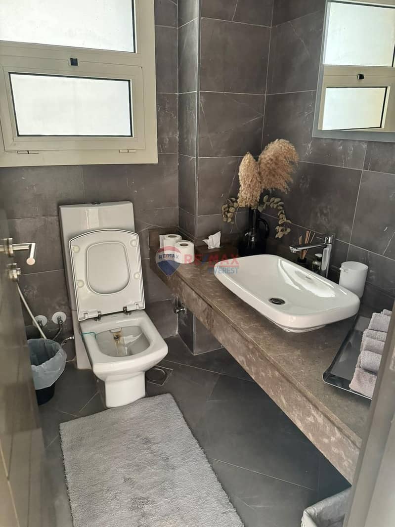 5 WhatsApp Image 2025-12-14 at 2.47. 44 PM (1). jpeg