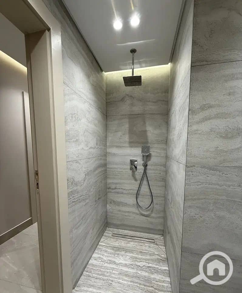 5 WhatsApp Image 2025-12-16 at 1.23. 58 PM (1). jpeg