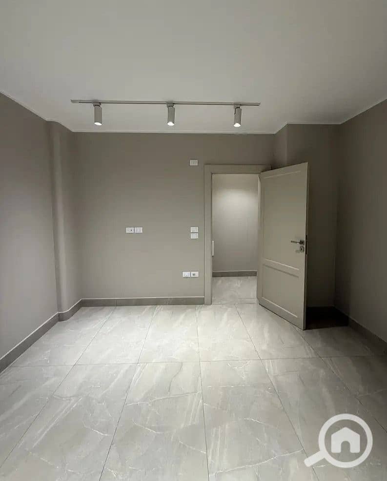 10 WhatsApp Image 2025-12-16 at 1.24. 00 PM. jpeg