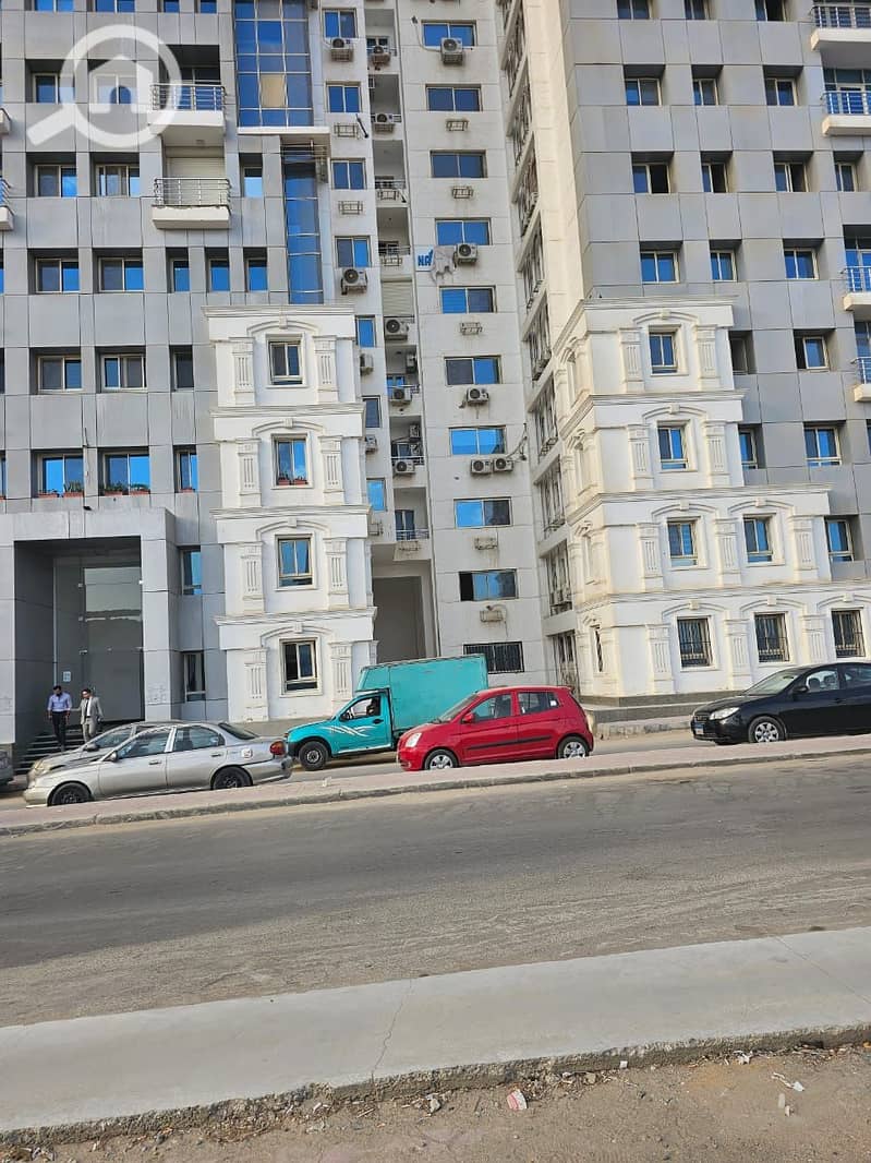 4 WhatsApp Image 2025-12-01 at 11.35. 57 PM (3). jpeg