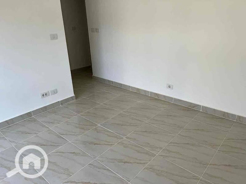 5 1f760f7c-328a-4c69-bf5a-771fad26e280. jpg