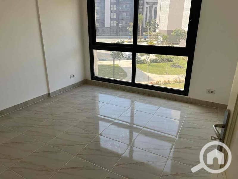 16 c6b5de3f-f10c-417f-b31b-35994fee1780. jpg