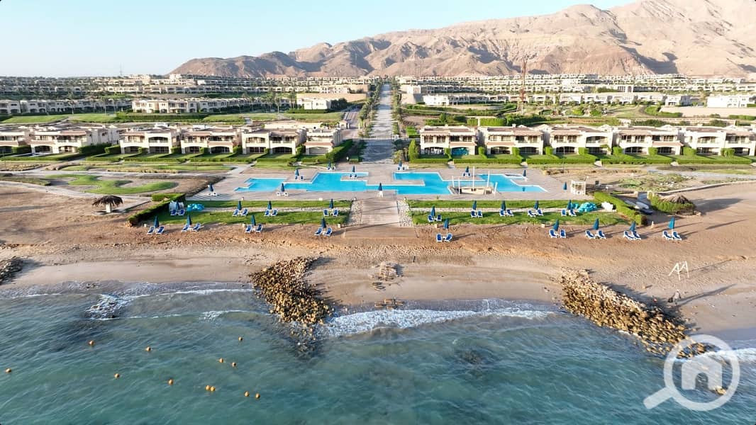 2 2cb1a724-72c2-45dd-9ddc-29159dbaab05. jpg