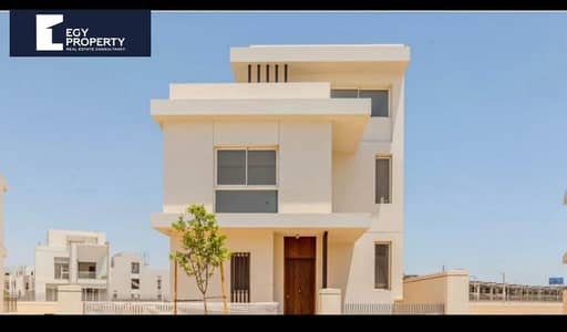 فیلا 5 غرف نوم للبيع في 6 أكتوبر، الجيزة - ab3f5593-4dae-4b78-be5f-2dc4ece11578. jpg