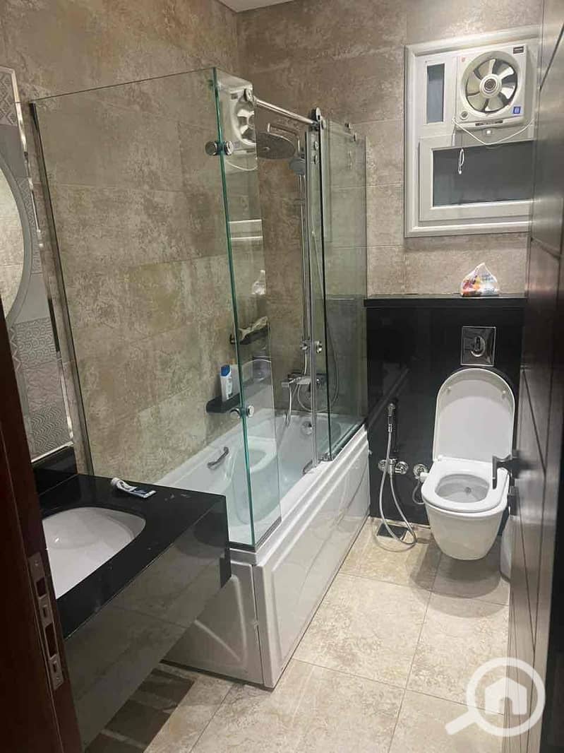 6 975f0132-894f-4877-844c-e62c84322ff3. jpg