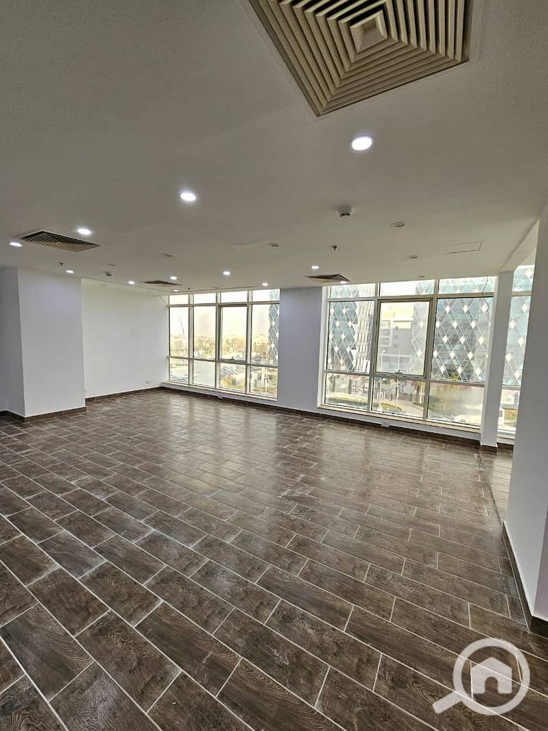 3 WhatsApp Image 2025-12-16 at 5.09. 07 PM. jpeg