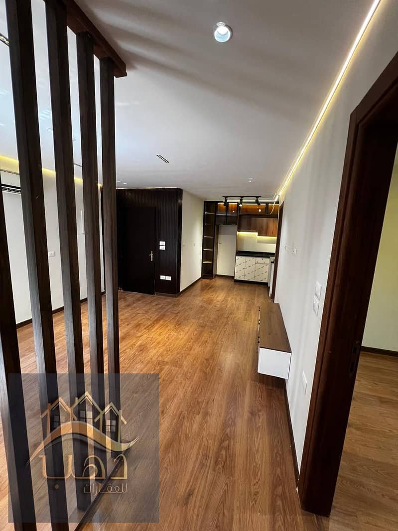 6 65e07f9d-8684-4c83-b72d-82a19430fb7c. jpg