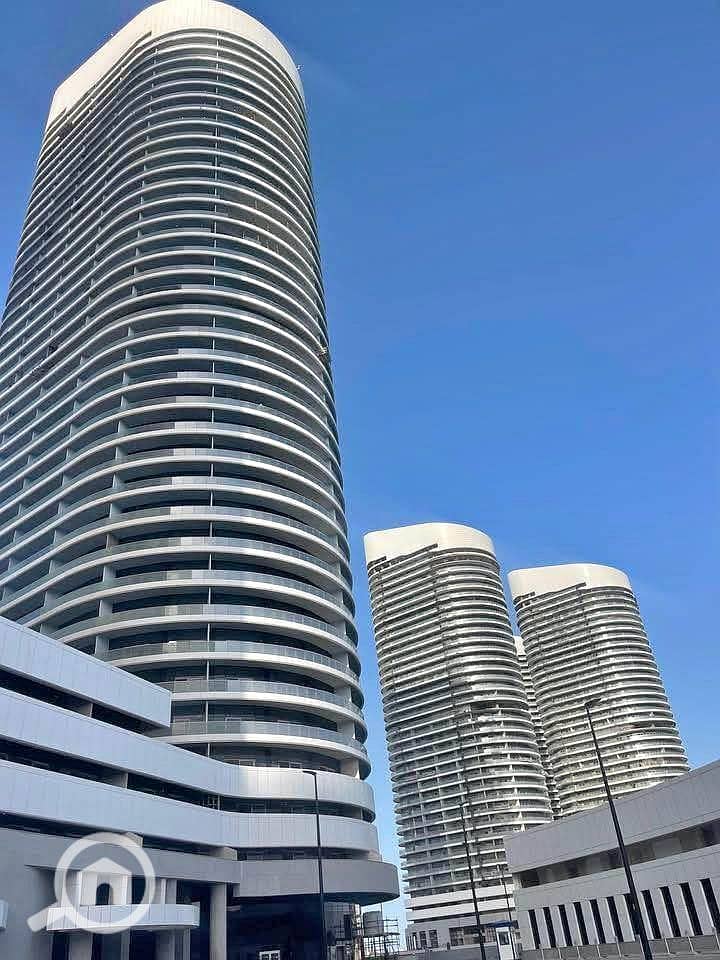 8 523115563_1414971863040488_2841031305387808682_n. jpg