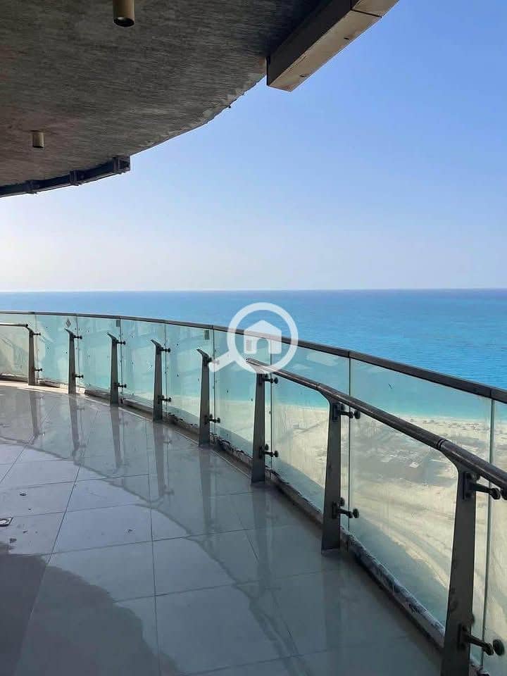 10 523470633_728979899898365_2760811288561751576_n. jpg