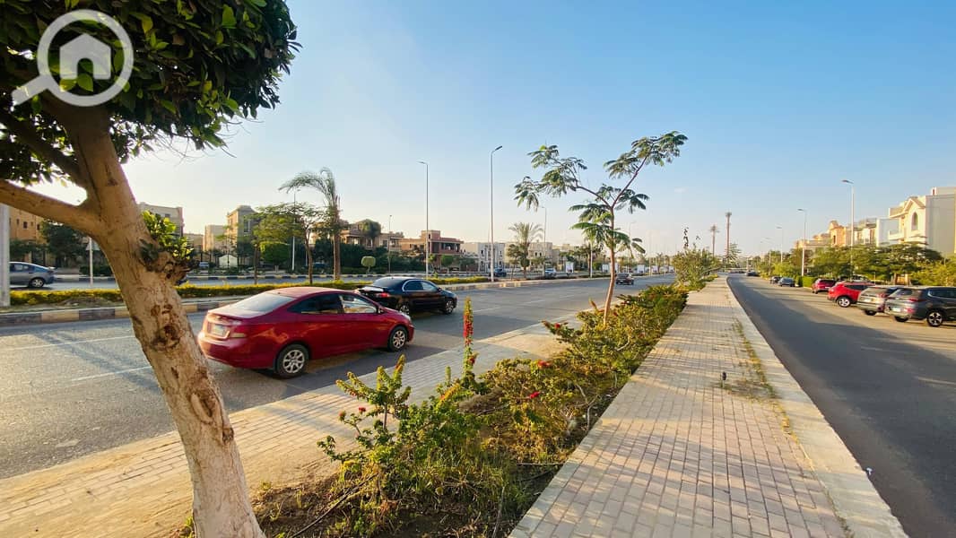 9 5e3a57d9-a1dc-4f97-a327-304a4c9d5bfb. jpg