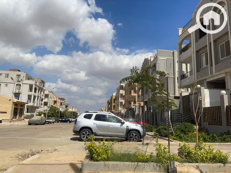 17 fd1d69a8-04fb-4fbc-8551-24826e81baa8. jpg