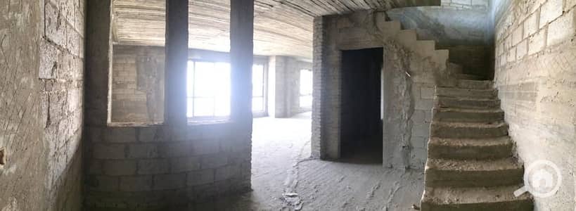 5 Bedroom Duplex for Sale in Sheikh Zayed, Giza - WhatsApp Image 2025-12-16 at 9.05. 49 PM. jpeg