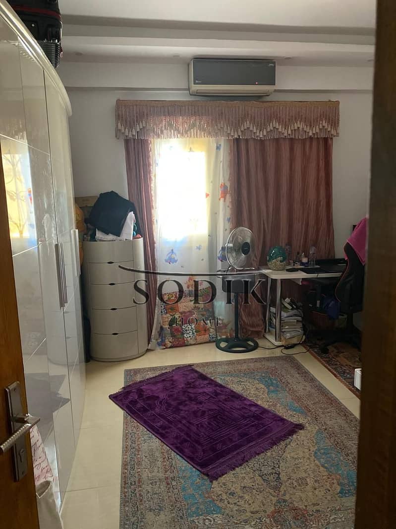 6 d0b669ed-9a97-4e58-9f9d-5aec921c334f. jpg