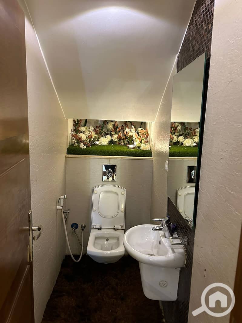 5 IMG-20251216-WA0185. jpg