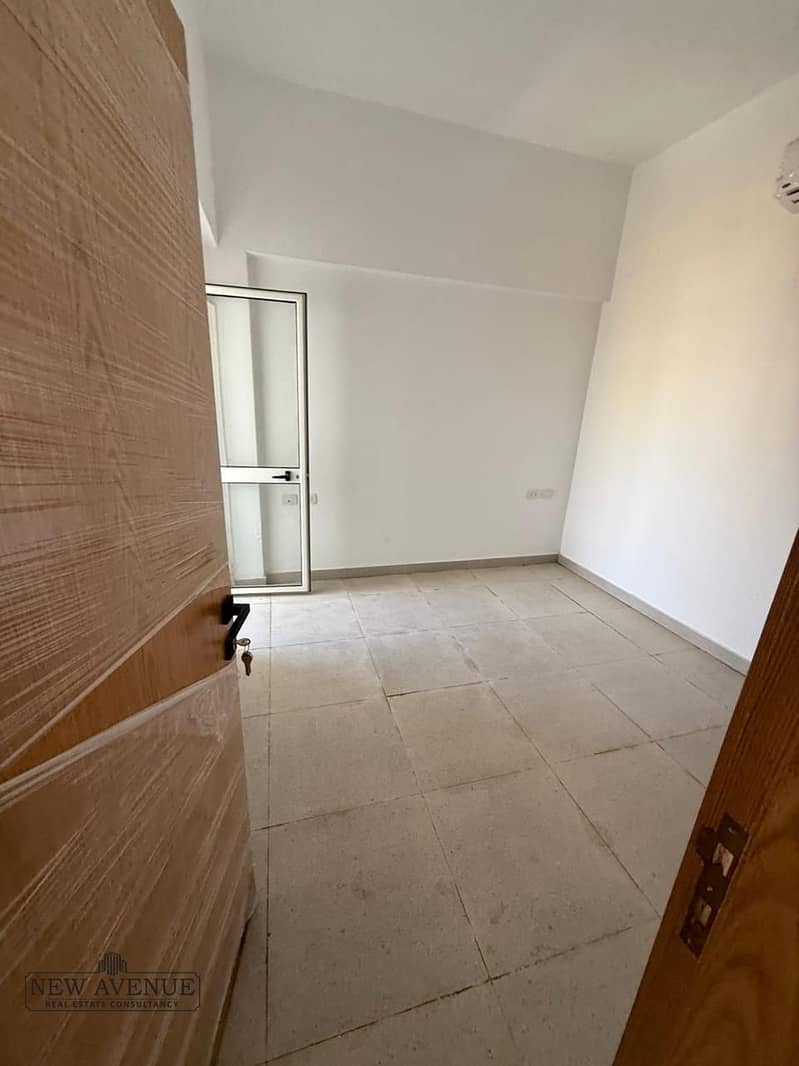 8 WhatsApp Image 2025-10-29 at 10.09. 08 PM. jpeg