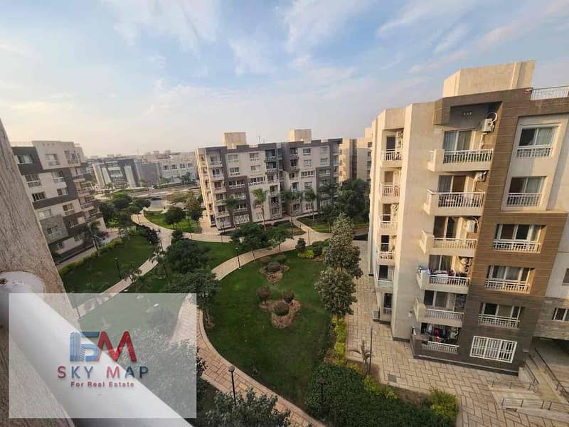 16 9f4f68f5-a2a2-4a0a-8c64-1048e6eeace6. jpg