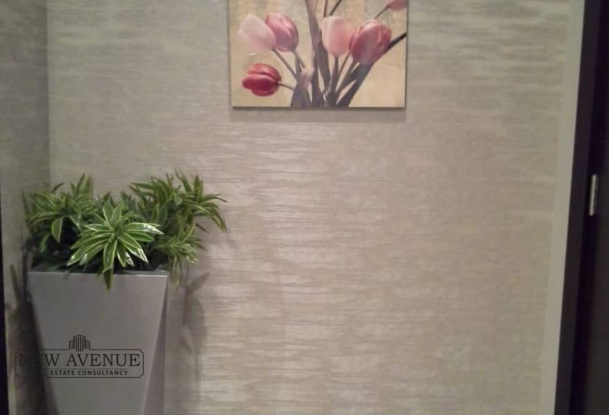 12 edf1cd66-24c7-473a-a900-31d83e572339. jpg