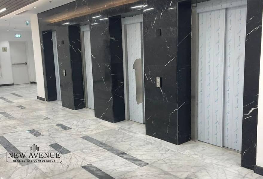 11 b6eb8b2d-c585-464e-a6ea-0de2ff543216. jpg