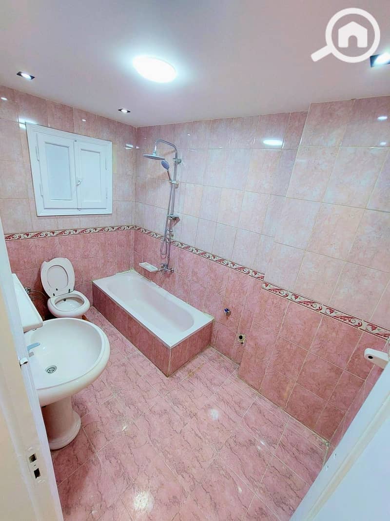 9 598609632_25520698970880520_589052964727416176_n. jpg