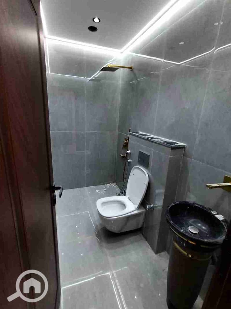 4 IMG-20251217-WA0005. jpg